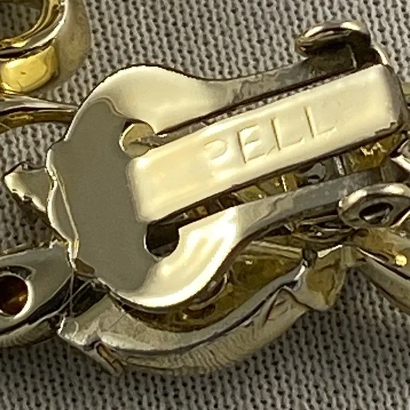 Vintage Pell gold tone clip earrings with rhinestones in Art Deco design - Picture 3 of 4